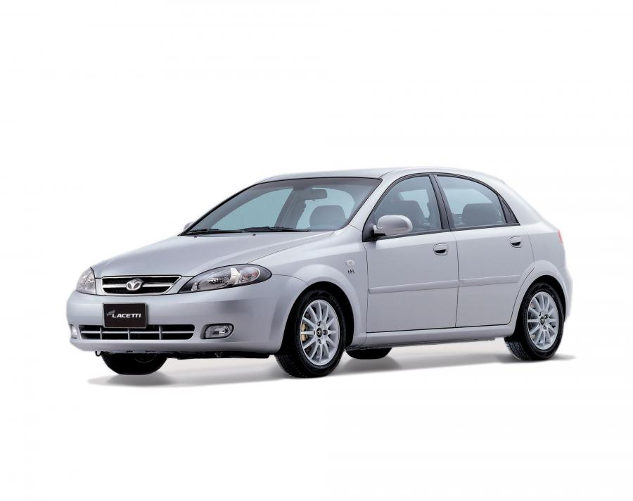  Daewoo Lacetti5 2004 года  (фото 2 из 12)